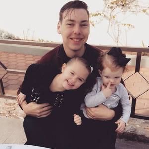 Meet your Posher, Alan